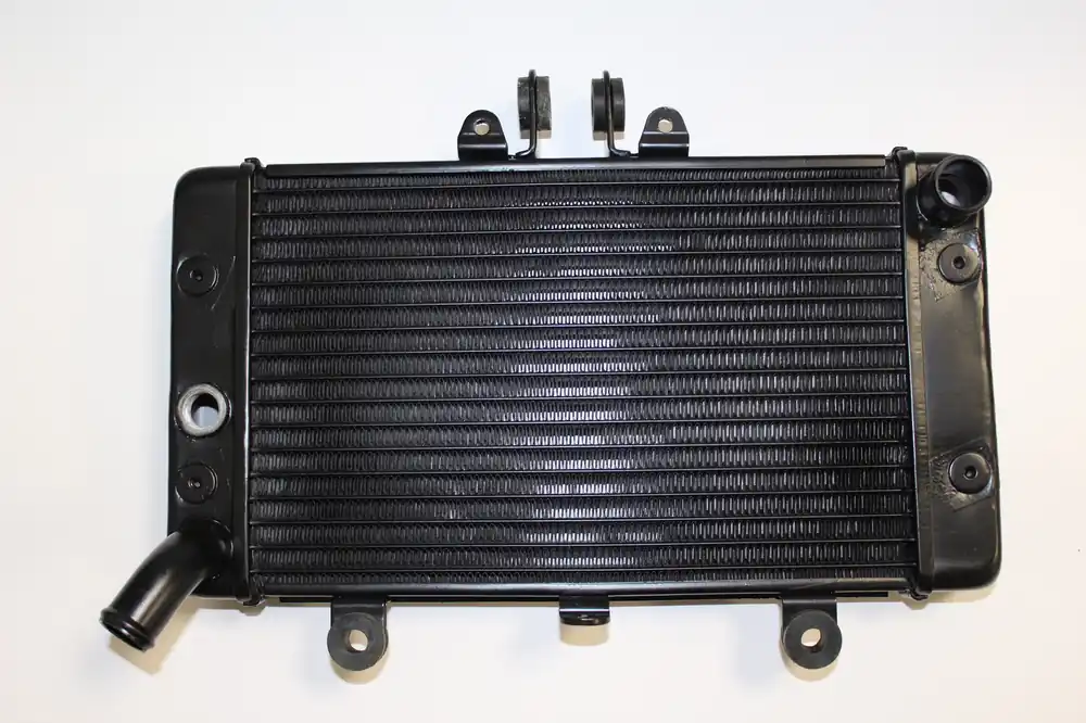 Echt Honda CB 400 Kühler bis 1998